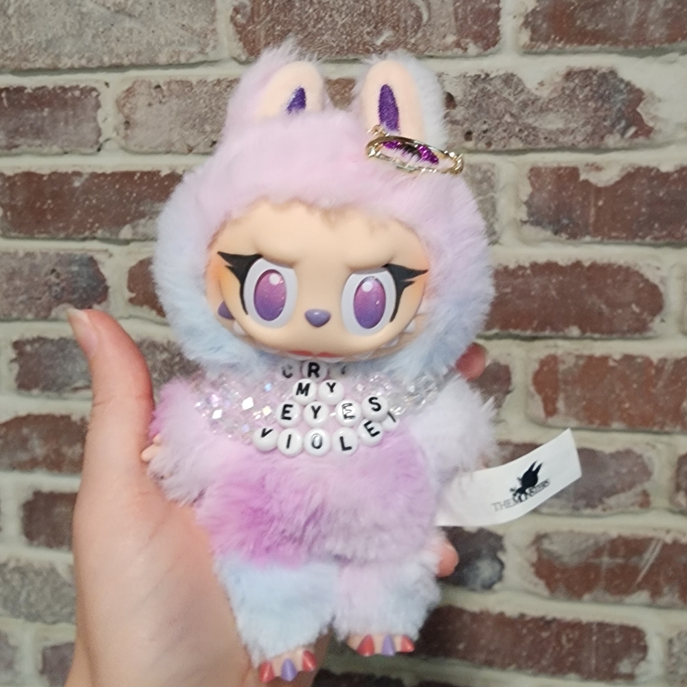Pop Mart Elizabeth Taylor Custom Showgirl Labubu - Picture 7 of 10